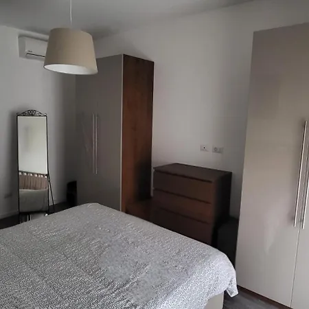 Appartement Grazioso Zona Mecenate - S.giulia Milan