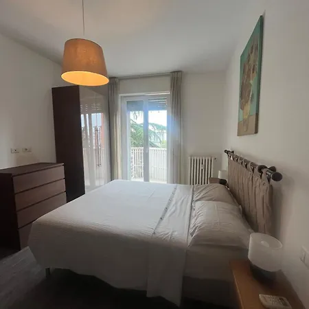 Appartement Grazioso Zona Mecenate - S.giulia *