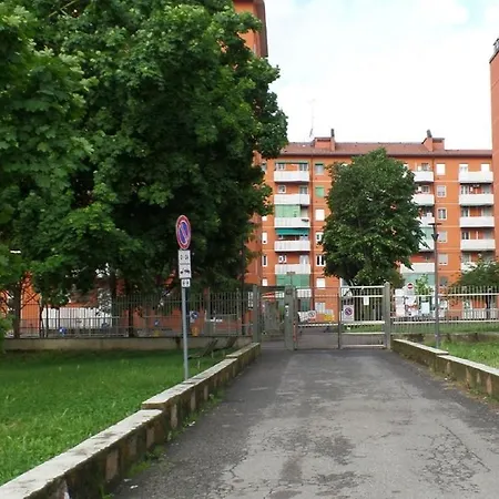Grazioso Zona Mecenate - S.giulia Appartement