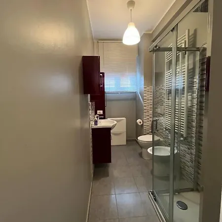 Grazioso Zona Mecenate - S.giulia Appartement