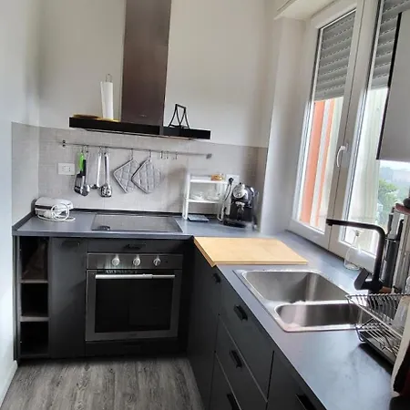Grazioso Zona Mecenate - S.giulia Appartement