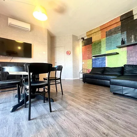 Appartement Grazioso Zona Mecenate - S.giulia Milaan